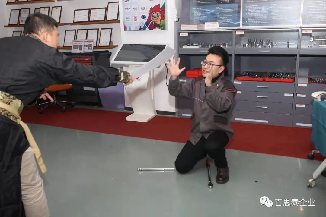 凝聚 “心” 力量，實現(xiàn)新跨越，百思泰2022迎新年會！
