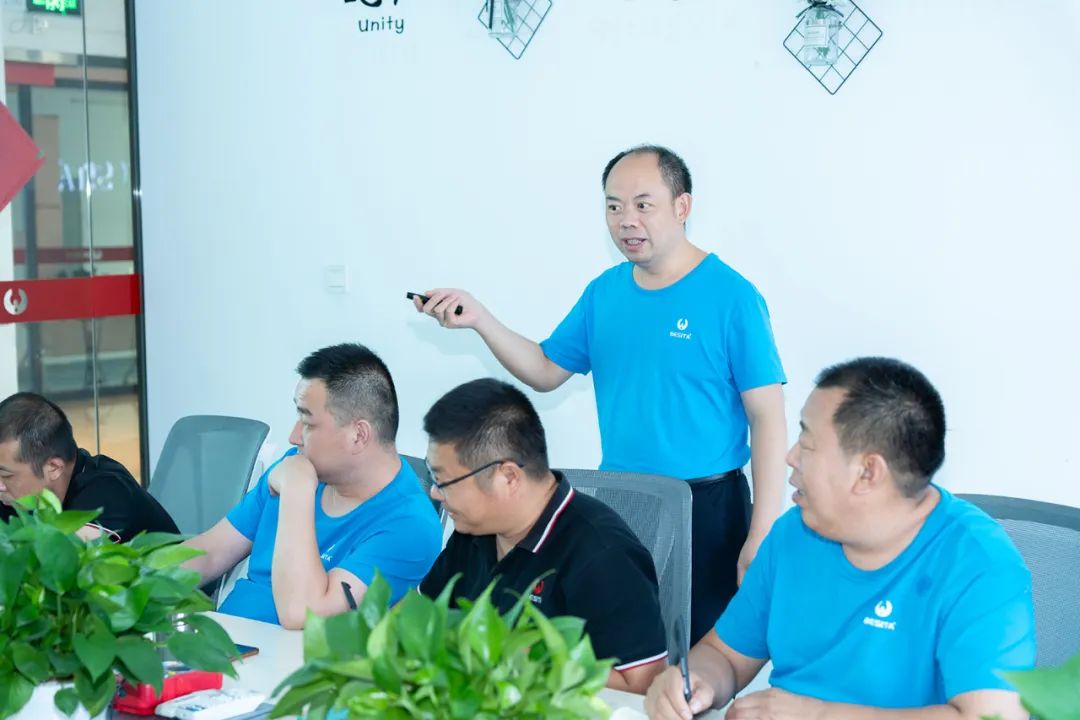 百思泰 | 銷(xiāo)售團(tuán)隊(duì)年中積極復(fù)盤(pán)，實(shí)現(xiàn)高質(zhì)量地增長(zhǎng)